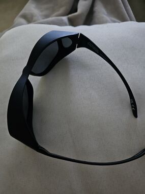 Foster Grant Solar Shield fit-over sunglasses